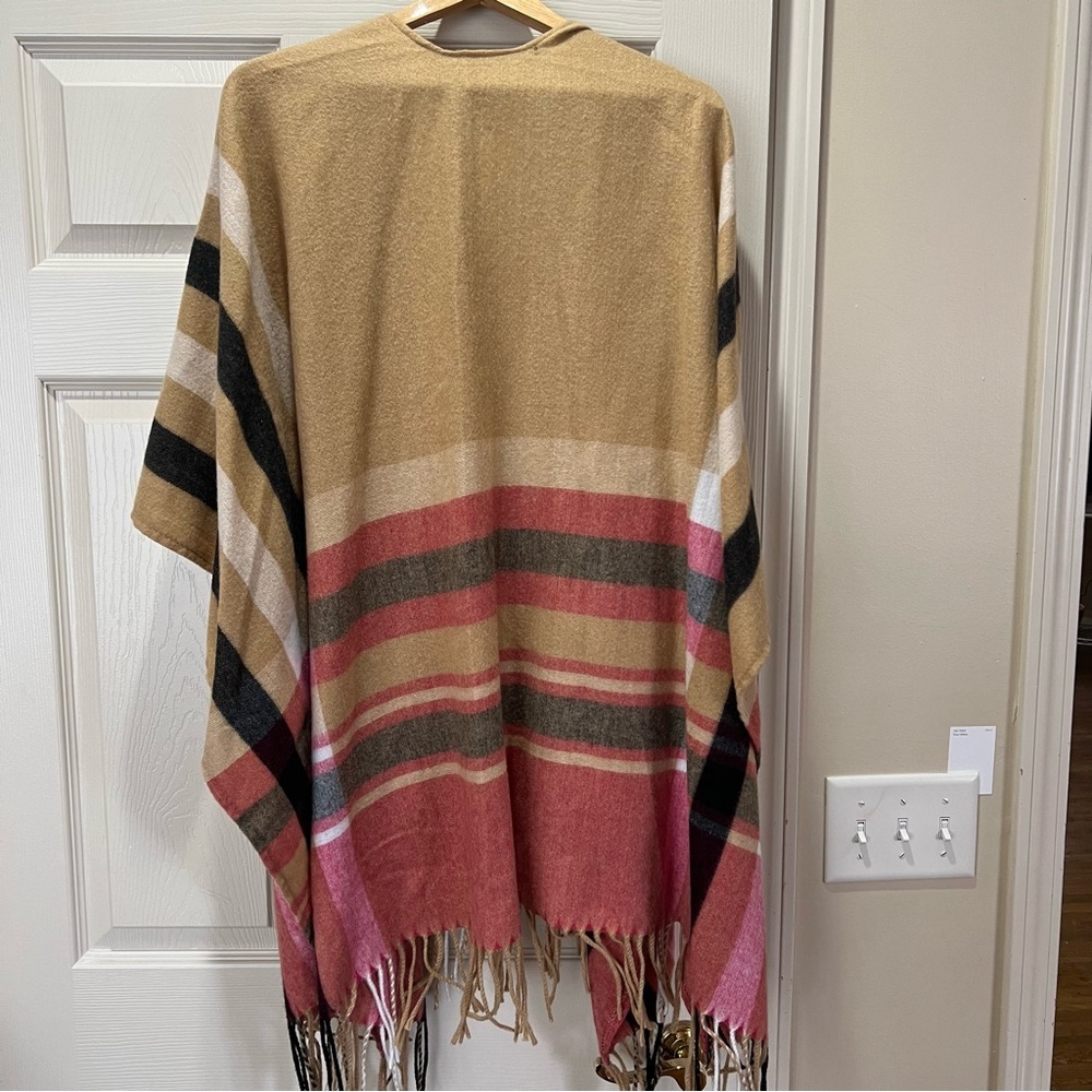 Woolrich Plaid Blanket Wrap Shawl One Size Fringe Cozy Soft Hygge Winter… - Picture 2 of 6